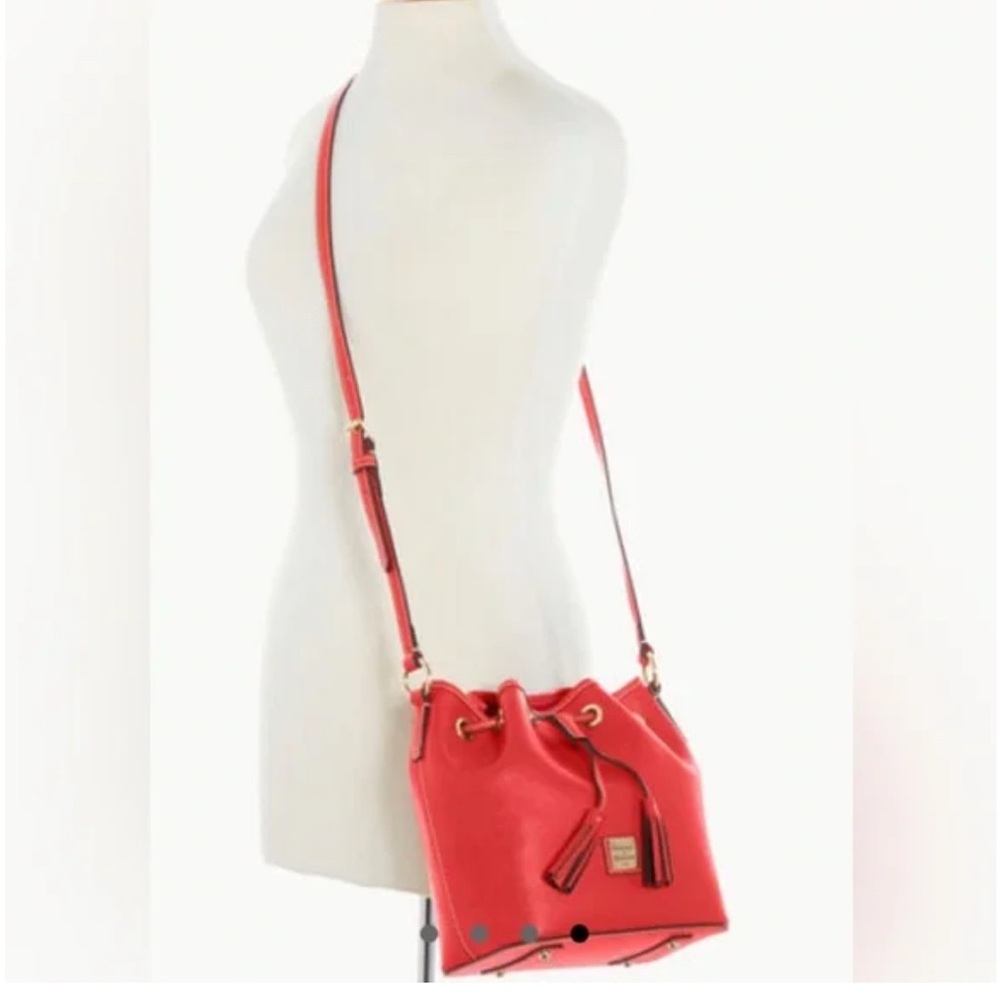 Dooney & Bourke Saffiano Kendall Crossbody Fall Tomato Bag Purse NEW - Picture 2 of 16